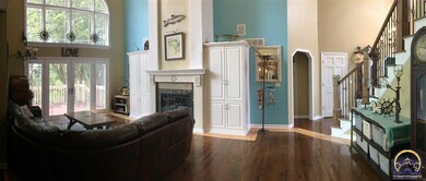 5808 SW Clarion Ln, Topeka, KS 66610 - photo 6