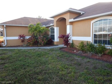 2006 NE 6th Place, Cape Coral, FL 33909 - photo 3