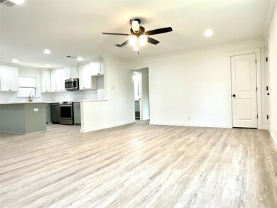 1720 W Washington St, Denison, TX 75020 - photo 7