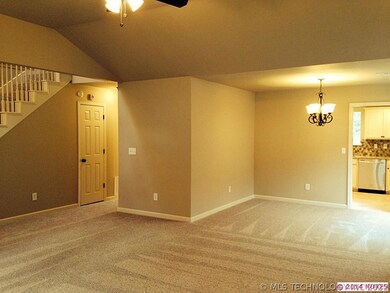 1201 W San Antonio St, Broken Arrow, OK 74012 - photo 4