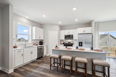 17042 Draper Way, Lakeville, MN 55044 - photo 2