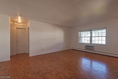 135 S Maple Ave, Ridgewood, NJ 07450 - photo 3