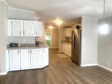 337 Belle Field Ave unit 337B, Lake Placid, FL 33852 - photo 6