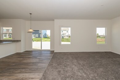 318 Longview Dr, Elgin, IL 60124 - photo 7