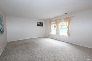 10272 Bourbon St, Newburgh, IN 47630 - photo 3