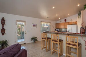 Breakfast Bar