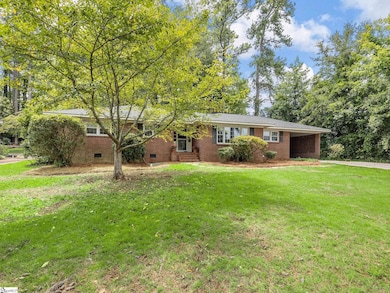 109 Pinetree Cir, Spartanburg, SC 29307 - photo 4