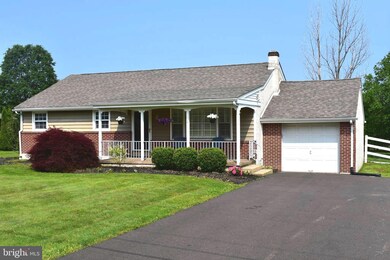 11 Schoolhouse Rd, Sellersville, PA 18960 - photo 2