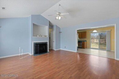 1302 Davis St, Jacksonville, NC 28540 - photo 5
