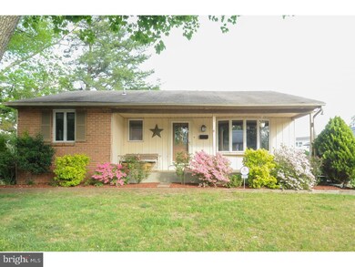 117 Phillips Ave, Runnemede, NJ 08078 - photo 2