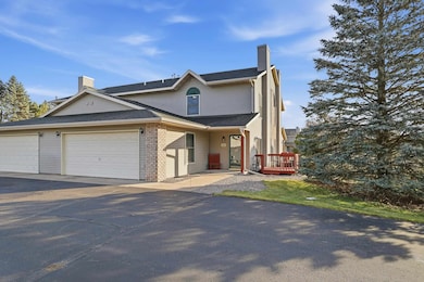 260 White Oak Ave, Plover, WI 54467 - photo 2