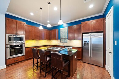 786 Nicholson St, Houston, TX 77007 - photo 6