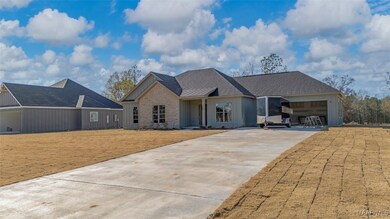 33 Lorie Lee Loop, Deatsville, AL 36022 - photo 4