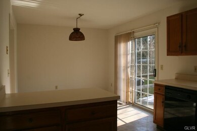 3015 Easton Ave unit 4, Bethlehem, PA 18017 - photo 6