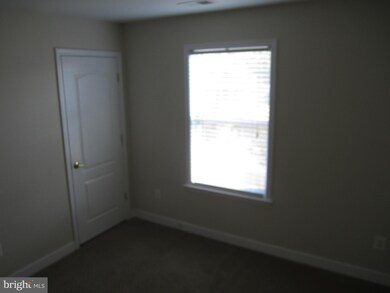 12813 Oriley Ct, Manassas, VA 20112 - photo 6