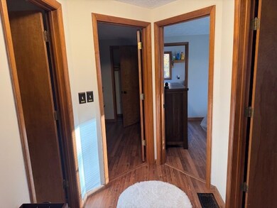 188 Oak Ridge Rd, Wellston, OH 45692 - photo 5