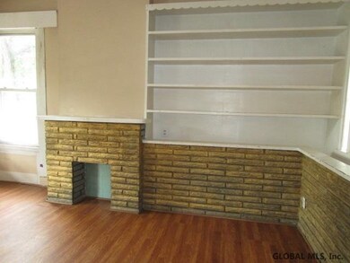 20 Colby St, Albany, NY 12206 - photo 4