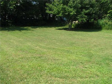 134 Tower St, Westerly, RI 02891 - photo 4