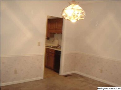 dining Room going into the Kitchen