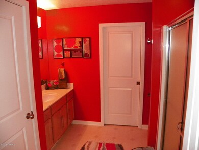 1256 Mesa Junction Dr SW unit 180, Byron Center, MI 49315 - photo 3