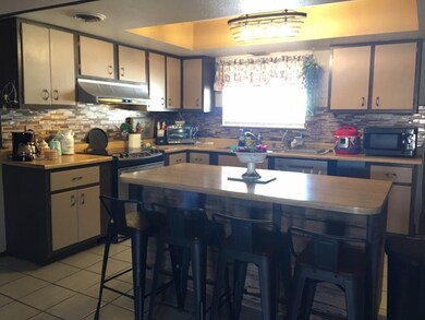 1204 Mckinley Ave, Alamogordo, NM 88310 - photo 5