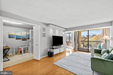 The Brittany unit 222, Arlington, VA 22204 - photo 7