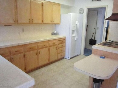 9932 W Crosby Cir N, Sun City, AZ 85351 - photo 4