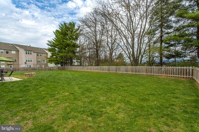 10237 Saddlebrooke Ln, Hagerstown, MD 21740 - photo 4