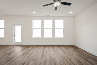 404 Old Spring Ln, Gallatin, TN 37066 - photo 7