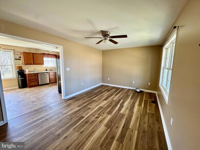 13 Furley Dr, Bunker Hill, WV 25413 - photo 3