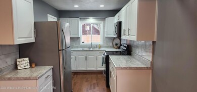 1112 Gordon Ave, Lansing, MI 48910 - photo 5