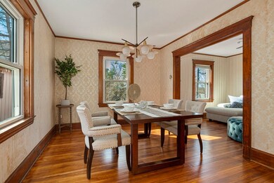 26 Linden St, Newton Upper Falls, MA 02464 - photo 4