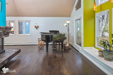 Living Room_DMD_5288-SMALL