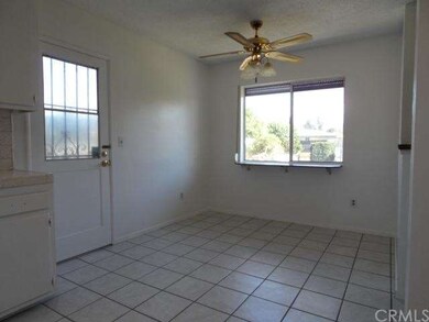 Large Nook Area