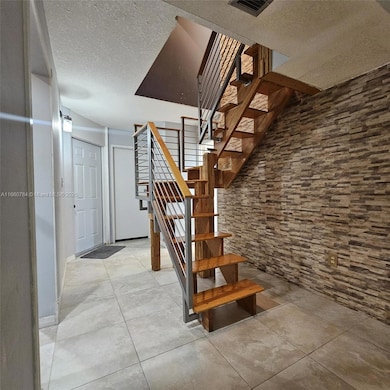 1182 W 37th Terrace unit 11, Hialeah, FL 33012 - photo 2