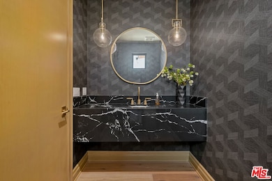 9153 Janice Place, Beverly Hills, CA 90210 - photo 6