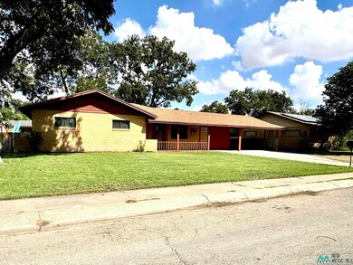 1408 Bryan Cir, Carlsbad, NM 88220 - photo 3