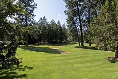 61319 Yakwahtin Ct, Bend, OR 97702 - photo 6