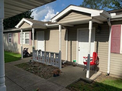 20 W Miner Ave, Linton, IN 47441 - photo 2