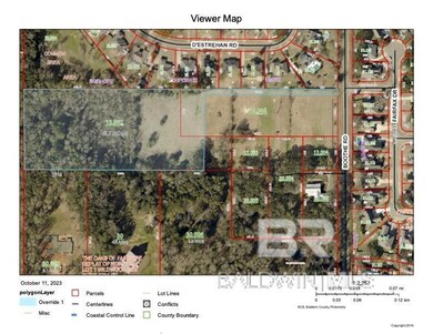 The blue outline shows the approximate lot lines.