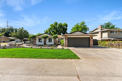 7012 Robin Rd, Fair Oaks, CA 95628 - photo 5