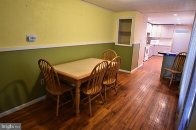 839 Weiser St, Reading, PA 19601 - photo 5