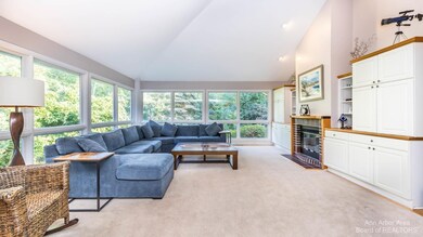 2740 Bent Tree Dr, Dexter, MI 48130 - photo 5