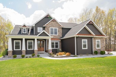 14477_CB_MacDonald_Way_01
