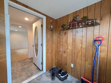 Enclosed Entry (2)