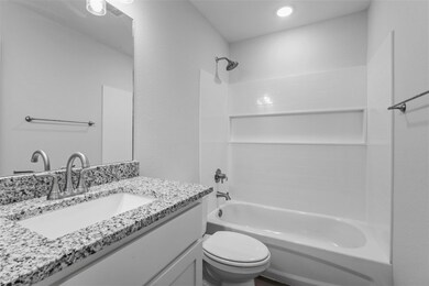 416 E 5th St, Bonham, TX 75418 - photo 4