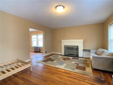 116 California Ave, Providence, RI 02905 - photo 4