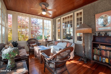 6 Manning Blvd, Albany, NY 12203 - photo 7