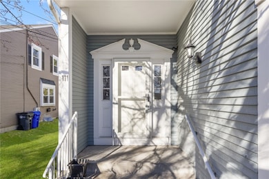 111 Arbor Dr, Providence, RI 02908 - photo 4