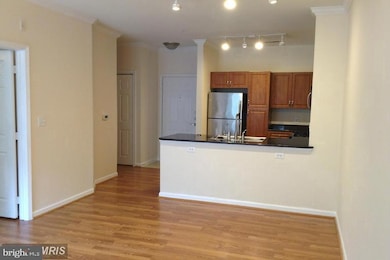 12949 Centre Park Cir unit 202, Herndon, VA 20171 - photo 3